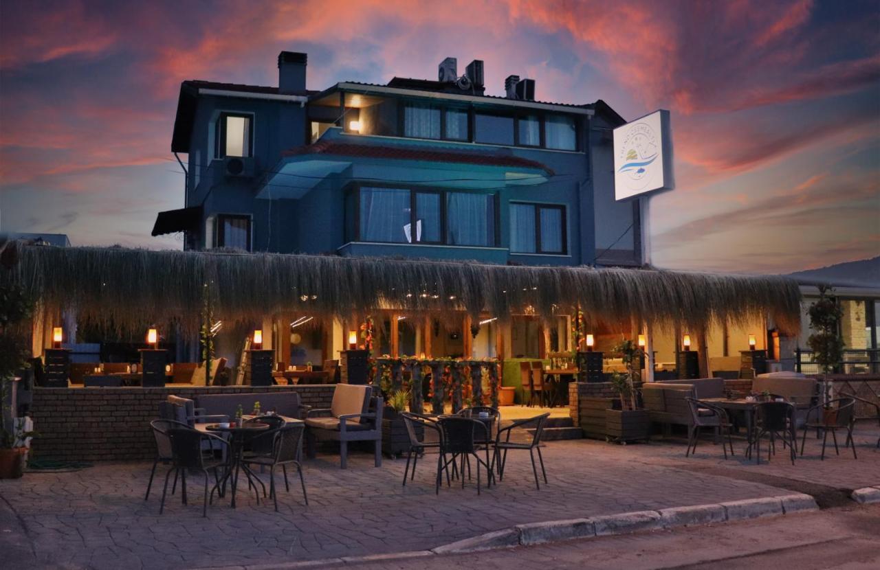 Trend Cesmealti Hotel & Lounge Izmir Exteriör bild
